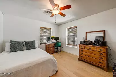 4201 N 19th Street, Phoenix, AZ 85016 - Photo 19