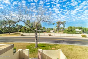 7817 E Valley Vista Dr, Scottsdale, AZ 85250 - Photo 25