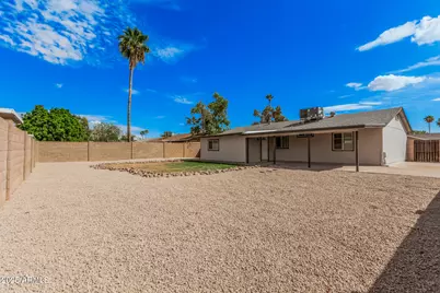 3210 E Helena Drive, Phoenix, AZ 85032 - Photo 29
