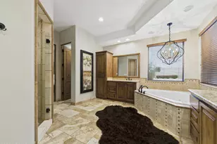 806 W Desert Ranch Rd, Phoenix, AZ 85086 - Photo 19