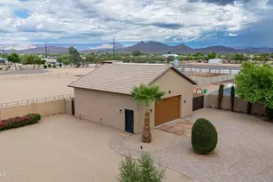 806 W Desert Ranch Rd, Phoenix, AZ 85086 - Photo 5