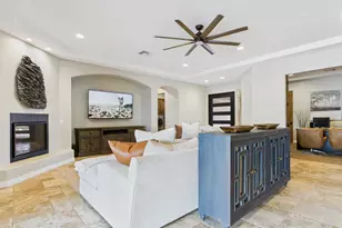 806 W Desert Ranch Rd, Phoenix, AZ 85086 - Photo 17