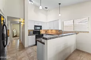 5552 E Enrose St, Mesa, AZ 85205 - Photo 15