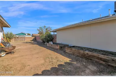 3356 W Mauna Loa Lane, Phoenix, AZ 85053 - Photo 19