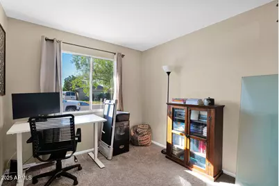 3356 W Mauna Loa Lane, Phoenix, AZ 85053 - Photo 5