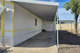 10955 N 79th Ave, Glendale, AZ 85303 - Photo 23