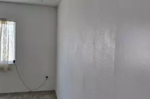 10955 N 79th Ave, Glendale, AZ 85303 - Photo 7