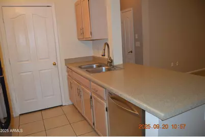 16013 S Desert Foothills Parkway #1067, Phoenix, AZ 85048 - Photo 11