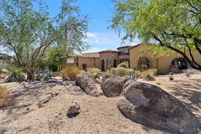 4037 N Pinnacle Hills Circle, Mesa, AZ 85207 - Photo 5