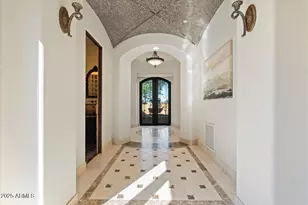 4037 N Pinnacle Hills Cir, Mesa, AZ 85207 - Photo 9