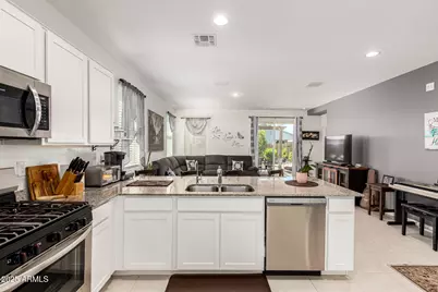 32026 N Wayne Lane, San Tan Valley, AZ 85143 - Photo 11