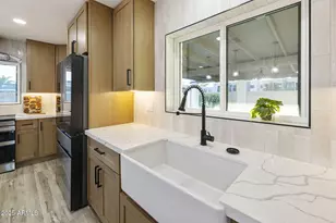 4401 E Voltaire Ave, Phoenix, AZ 85032 - Photo 21