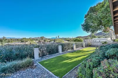 13013 N Surrey Circle, Phoenix, AZ 85029 - Photo 27