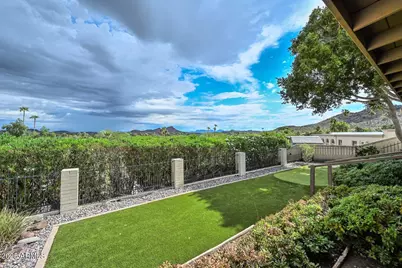 13013 N Surrey Circle, Phoenix, AZ 85029 - Photo 27