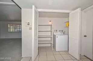 13013 N Surrey Cir, Phoenix, AZ 85029 - Photo 15