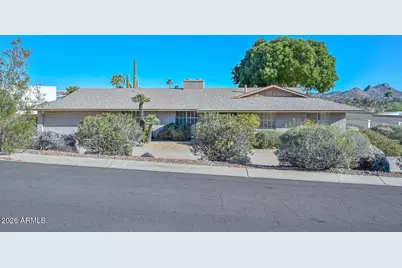 13013 N Surrey Circle, Phoenix, AZ 85029 - Photo 1