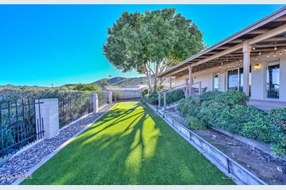 13013 N Surrey Circle, Phoenix, AZ 85029 - Photo 33