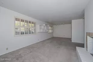 13013 N Surrey Cir, Phoenix, AZ 85029 - Photo 5