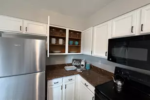 7977 W Wacker Rd, Peoria, AZ 85381 - Photo 3