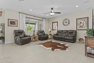 17268 W Straight Arrow Ln, Surprise, AZ 85387 - Photo 17