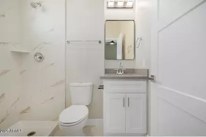1305 E Madison Street # 4, Phoenix, AZ 85034 - Photo 11