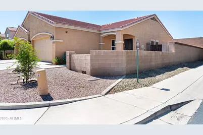 13248 N 88th Avenue, Peoria, AZ 85381 - Photo 3