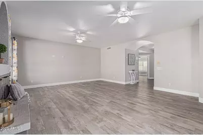 14932 W Whitton Avenue, Goodyear, AZ 85395 - Photo 5