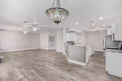 14932 W Whitton Avenue, Goodyear, AZ 85395 - Photo 9