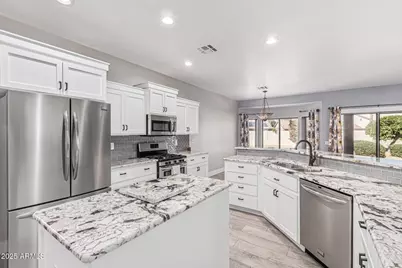 14932 W Whitton Avenue, Goodyear, AZ 85395 - Photo 13