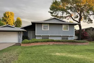 4532 W Tierra Buena Ln, Glendale, AZ 85306 - Photo 1