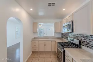 1842 N 17th Ave, Phoenix, AZ 85007 - Photo 9