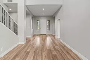 2403 W Kit Carson Ct, Phoenix, AZ 85086 - Photo 3