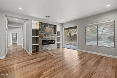 2403 W Kit Carson Court, Phoenix, AZ 85086 - Photo 5