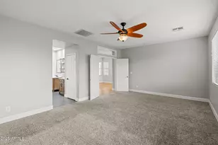 2403 W Kit Carson Ct, Phoenix, AZ 85086 - Photo 17