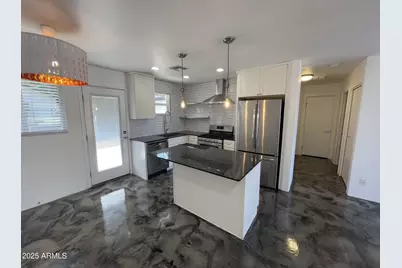 3416 N 37th Street #3, Phoenix, AZ 85018 - Photo 1