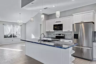 792 W El Monte Place #8, Chandler, AZ 85225 - Photo 15