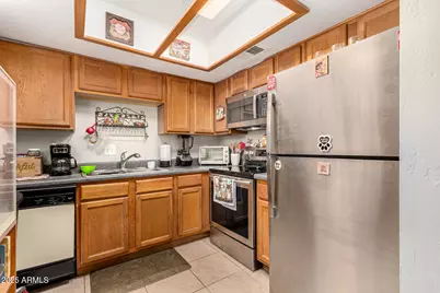 2846 N 46th Avenue #3, Phoenix, AZ 85035 - Photo 13