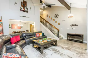 2019 S Henkel Cir, Mesa, AZ 85202 - Photo 5