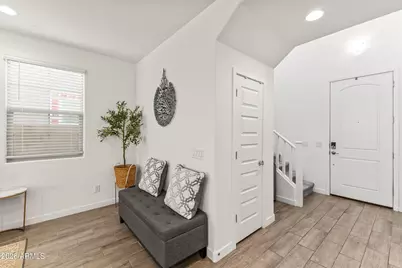 654 S Beebe Street, Gilbert, AZ 85296 - Photo 13