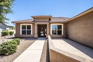 3581 E Gleneagle Pl, Chandler, AZ 85249 - Photo 3