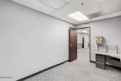 2701 N 16th Street #108, Phoenix, AZ 85006 - Photo 11