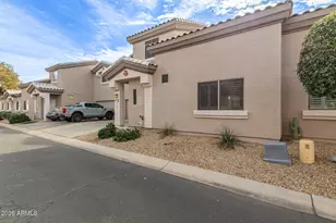 7999 W Waltann Ln, Peoria, AZ 85382 - Photo 9