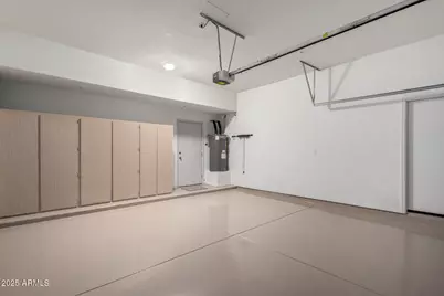 7999 W Waltann Lane, Peoria, AZ 85382 - Photo 33