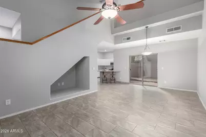 7999 W Waltann Lane, Peoria, AZ 85382 - Photo 15