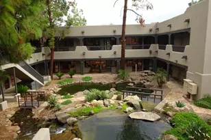 301 E Bethany Home Rd, Phoenix, AZ 85012 - Photo 1