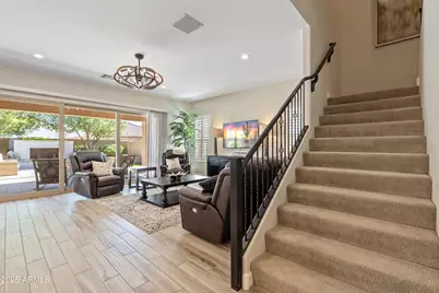 18231 N 66th Place, Phoenix, AZ 85054 - Photo 5