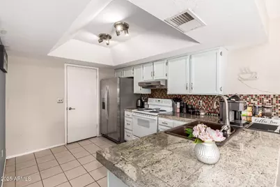 1753 E Jacinto Circle, Mesa, AZ 85204 - Photo 9