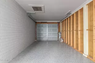 12414 N Pebble Beach Dr, Sun City, AZ 85351 - Photo 25