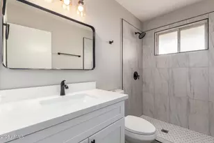 12414 N Pebble Beach Dr, Sun City, AZ 85351 - Photo 17