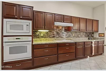 16927 W Desert Blossom Way, Surprise, AZ 85387 - Photo 15